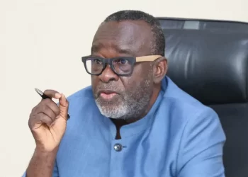 Paul Baffoe-Bonnie as Chief Justice