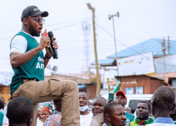 Chief Executive of the National Youth Authority (NYA), Osman Abdulai Ayariga, who also doubles as the Green Army Commander and Deputy National Youth Organizer of the National Democratic Congress (NDC),