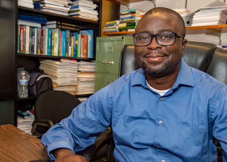 AG Kofi Akamani Enviro

Working on research on adaptive governance of forest and water resources.